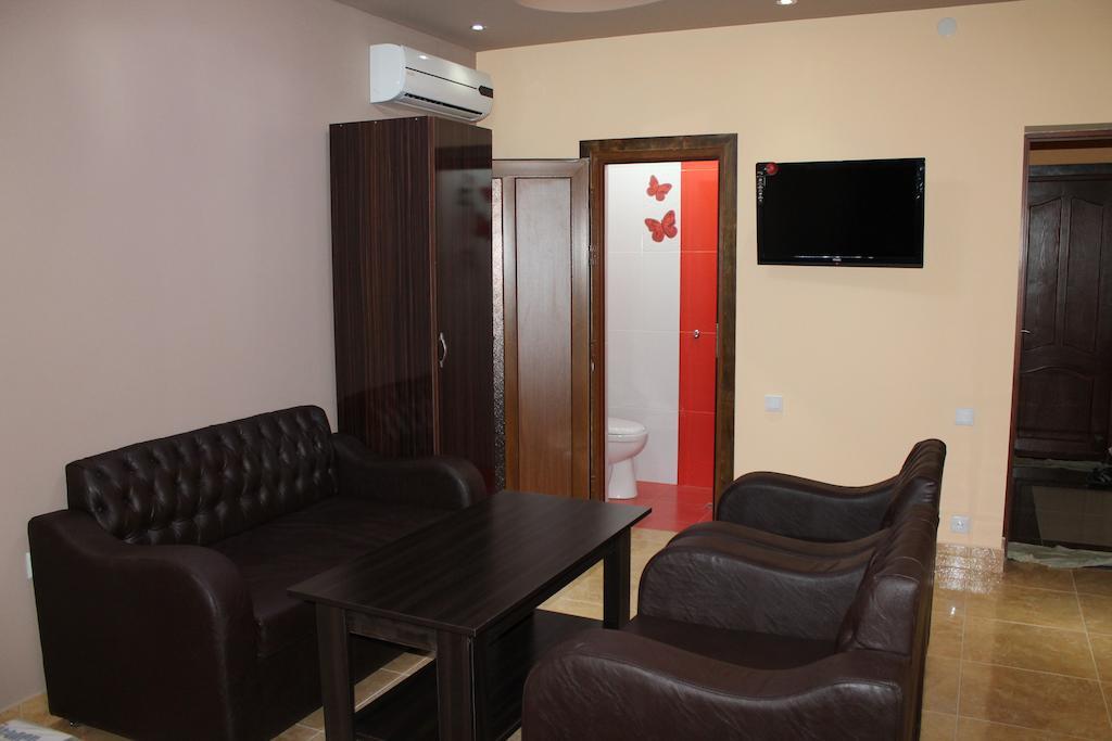 Princ Plaza Hotel 예레반 객실 사진